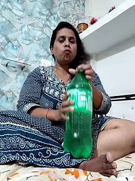 Snapshot of Rasmalai786 chatting on July 16, 8:09 am Rasmalai786 online show from July 16, 8:09 am
