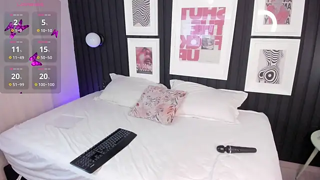 Snapshot of Paiige_peach chatting on October 20, 7:47 pm Paiige peach online show from October 20, 7:47 pm