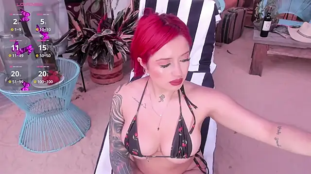 Snapshot of Paiige_peach chatting on June 21, 12:08 pm Paiige peach online show from June 21, 12:08 pm