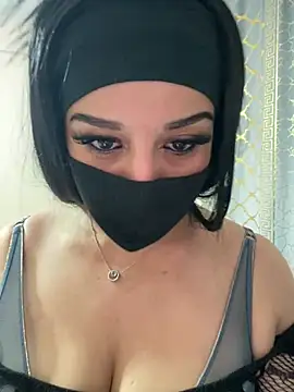 mari layali online show from April 3, 10:30 pm