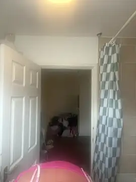 Haleytightlips1986 online show from April 15, 11:50 am