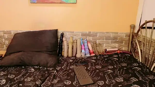 Snapshot of Gianina chatting on September 11, 2:44 am Gianina online show from September 11, 2:44 am