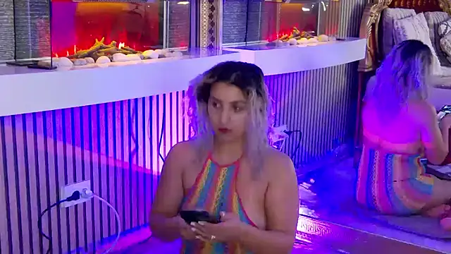 Snapshot of SweetMissXXX chatting on November 9, 10:02 am SweetMissXXX online show from November 9, 10:02 am