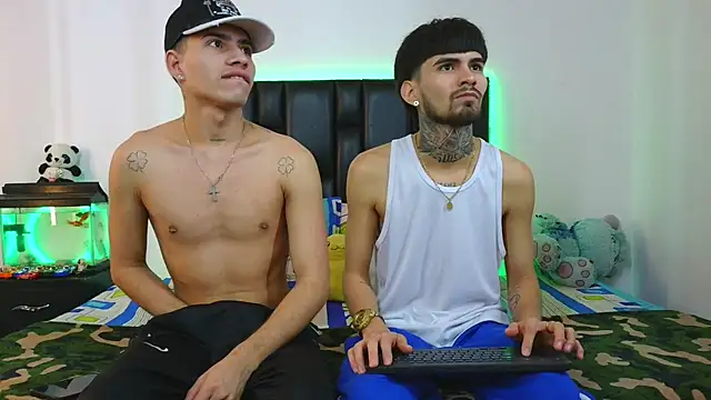 Brutal Sex Fucking online show from March 24, 9:20 pm