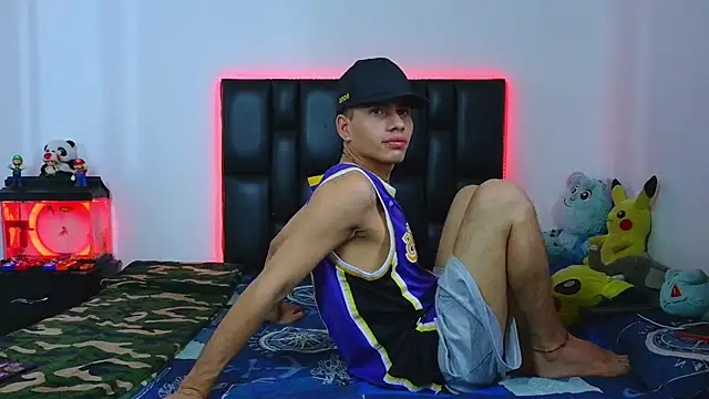 Brutal Sex Fucking online show from May 21, 11:12 pm