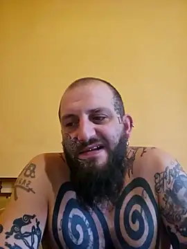 Snapshot of TattooedDick92 chatting on March 1, 10:13 am TattooedDick92 online show from March 1, 10:13 am