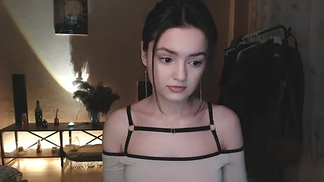 Snapshot of CuteRuby99 chatting on February 2, 3:39 pm CuteRuby99 online show from February 2, 3:39 pm