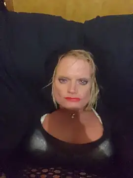 cumlovinsissy online show from July 19, 8:56 pm