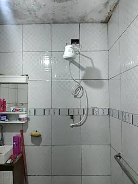 Snapshot of Jhonny_walkeer chatting on November 29, 11:19 pm Jhonny walkeer online show from November 29, 11:19 pm