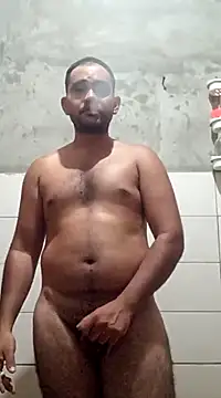 Snapshot of travieso2893 chatting on March 7, 1:31 am travieso2893 online show from March 7, 1:31 am