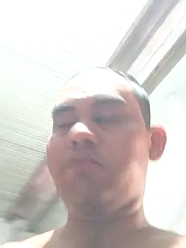 Snapshot of travieso2893 chatting on March 11, 11:23 am travieso2893 online show from March 11, 11:23 am