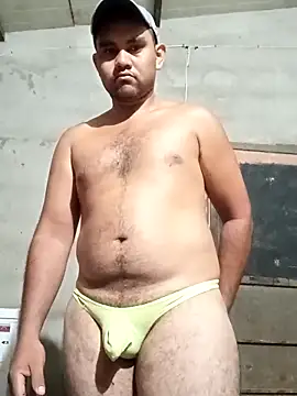 Snapshot of travieso2893 chatting on March 16, 11:27 am travieso2893 online show from March 16, 11:27 am