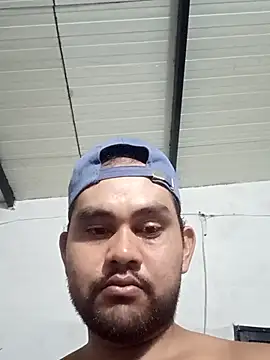 Snapshot of travieso2893 chatting on September 26, 2:59 am travieso2893 online show from September 26, 2:59 am