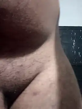 Snapshot of travieso2893 chatting on October 24, 2:41 am travieso2893 online show from October 24, 2:41 am