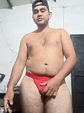 Snapshot of travieso2893 chatting on November 22, 3:05 am travieso2893 online show from November 22, 3:05 am