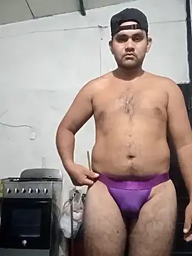 travieso2893 online show from February 18, 3:13 am