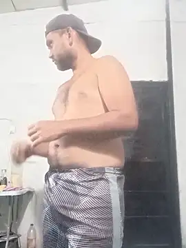 travieso2893 online show from March 25, 11:05 am