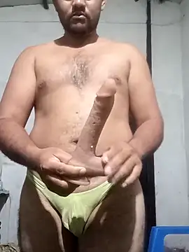 travieso2893 online show from April 21, 2:51 am