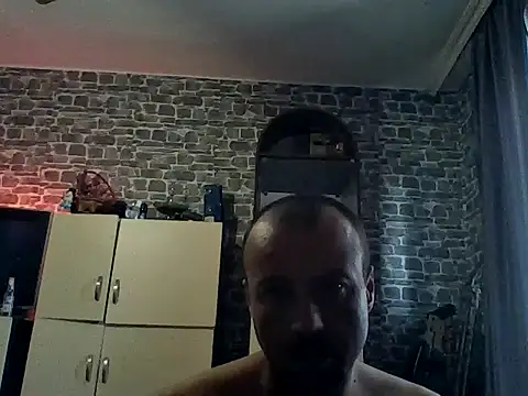 Snapshot of Nikolaiyy chatting on May 11, 11:27 am Nikolaiyy online show from May 11, 11:27 am