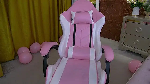 IrisMonn online show from December 23, 5:39 am