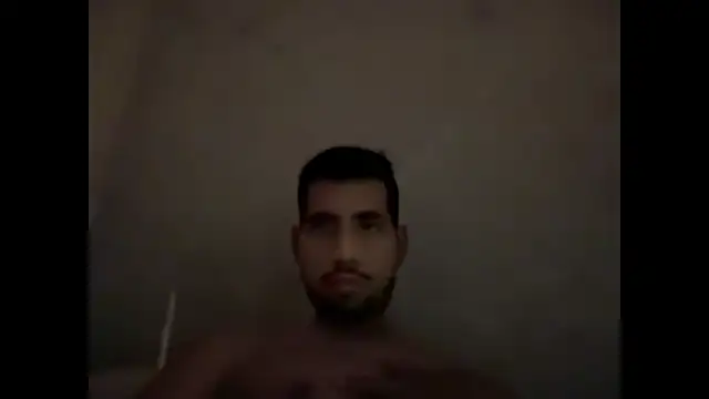 Snapshot of EnriquePersian197 chatting on January 24, 2:39 am EnriquePersian197 online show from January 24, 2:39 am