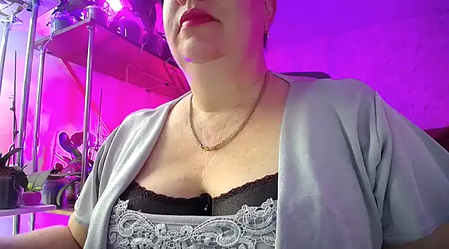  Sweet Woman online show from February 4, 3:54 am