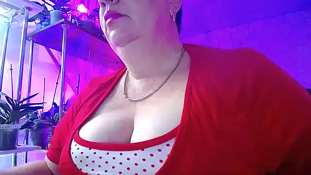  Sweet Woman online show from November 5, 5:07 am