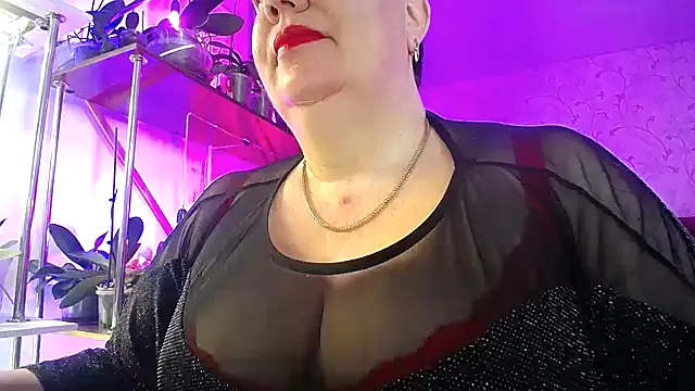  Sweet Woman online show from March 8, 6:39 am