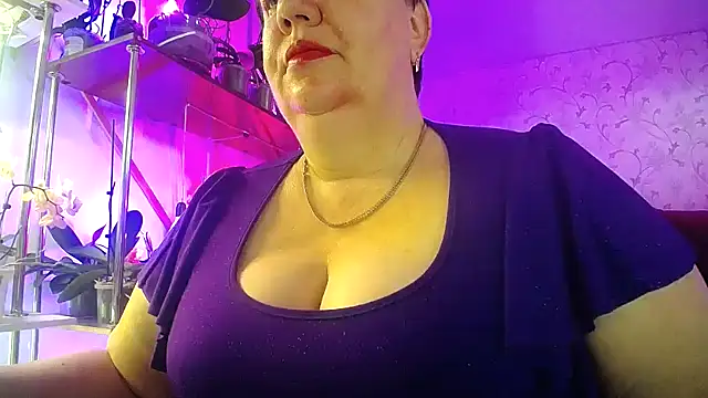  Sweet Woman online show from March 20, 6:18 am