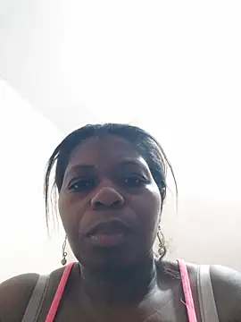 chocolatesexi2 online show from March 11, 3:48 am