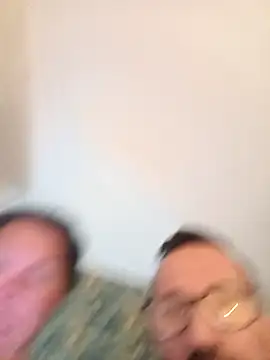 Snapshot of Porco81cazzo chatting on November 21, 8:40 pm Porco81cazzo online show from November 21, 8:40 pm