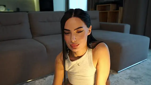 Snapshot of sexy_sabotageee chatting on February 10, 11:46 am sexy sabotageee online show from February 10, 11:46 am