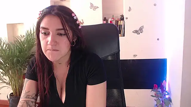 Lia-mitch online show from March 17, 8:19 pm