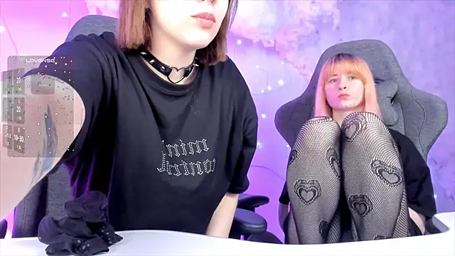 Snapshot of AliceSunday chatting on February 19, 11:38 am AliceSunday online show from February 19, 11:38 am