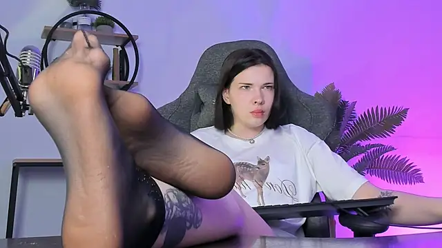 Snapshot of AliceSunday chatting on March 19, 4:02 pm AliceSunday online show from March 19, 4:02 pm