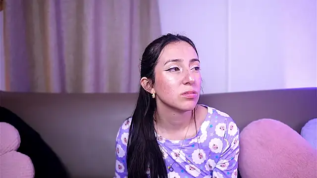 Sweet Sammy  online show from September 26, 4:05 am