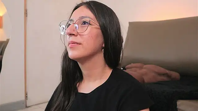 Sweet Sammy  online show from March 14, 7:52 pm