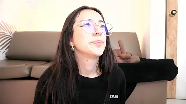 Sweet Sammy  online show from April 14, 7:53 pm