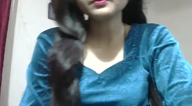 Snapshot of Aayesha chatting on December 30, 5:15 am Aayesha online show from December 30, 5:15 am