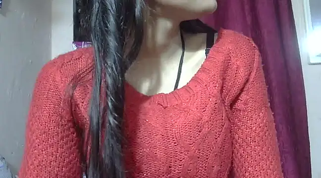 Snapshot of Aayesha chatting on February 10, 9:47 am Aayesha online show from February 10, 9:47 am