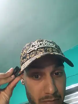 Snapshot of Pinocchiu chatting on October 29, 12:24 am Pinocchiu online show from October 29, 12:24 am