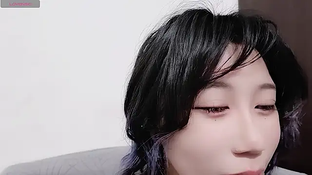 Fine-sand online show from April 12, 4:34 pm