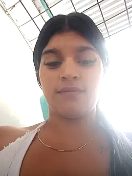 Snapshot of naughty-girl01 chatting on December 21, 1:53 pm naughty-girl01 online show from December 21, 1:53 pm