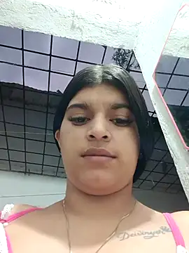 Snapshot of naughty-girl01 chatting on December 28, 10:47 am naughty-girl01 online show from December 28, 10:47 am