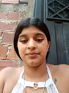 Snapshot of naughty-girl01 chatting on December 31, 4:57 pm naughty-girl01 online show from December 31, 4:57 pm