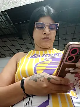 Snapshot of naughty-girl01 chatting on January 31, 10:10 am naughty-girl01 online show from January 31, 10:10 am