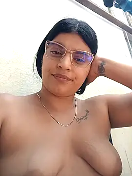 Snapshot of naughty-girl01 chatting on January 31, 4:17 pm naughty-girl01 online show from January 31, 4:17 pm