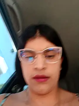 Snapshot of naughty-girl01 chatting on February 1, 4:00 pm naughty-girl01 online show from February 1, 4:00 pm