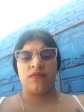 Snapshot of naughty-girl01 chatting on February 5, 10:08 am naughty-girl01 online show from February 5, 10:08 am