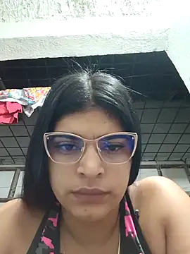 Snapshot of naughty-girl01 chatting on February 8, 9:35 am naughty-girl01 online show from February 8, 9:35 am